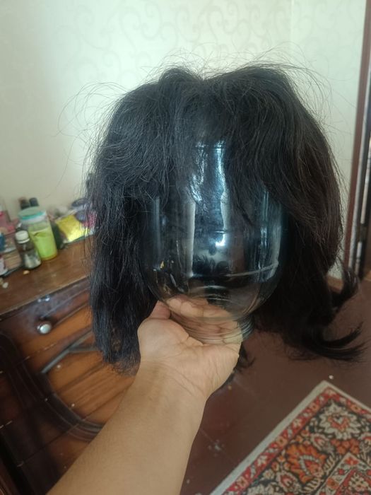 Продам парик из натуральных волос