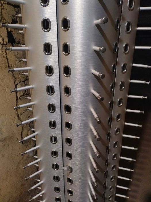 продавам Стойка за очила