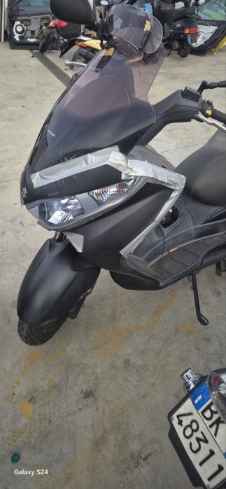 Suzuki Burgnan 200i на части