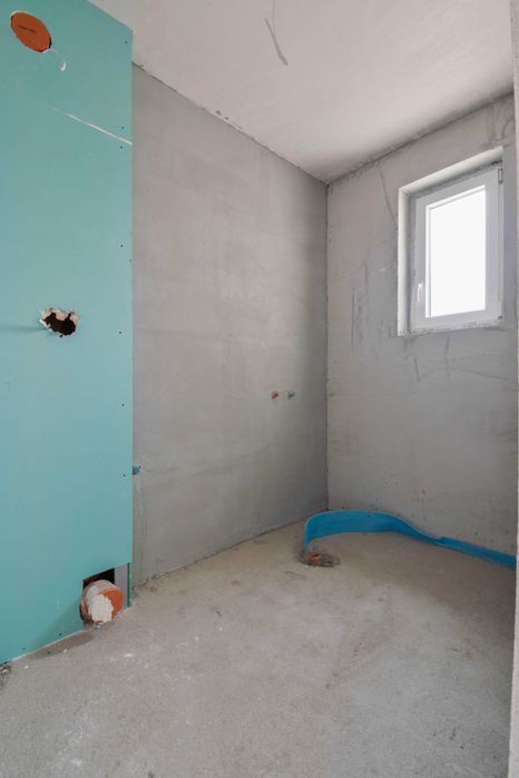 Продава се Многостаен апартамент в Пловдив, Остромила - 370 кв.м за 496 €/кв.м - Снимка #10