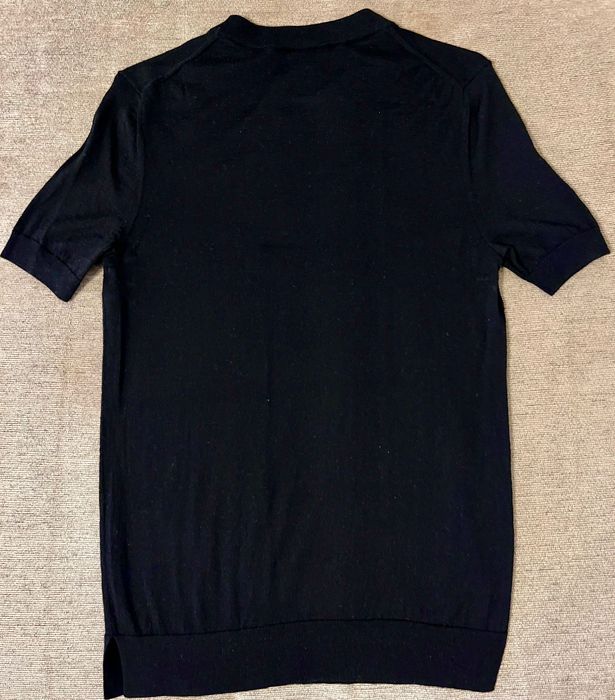 Boss -черна блуза с къс ръкав