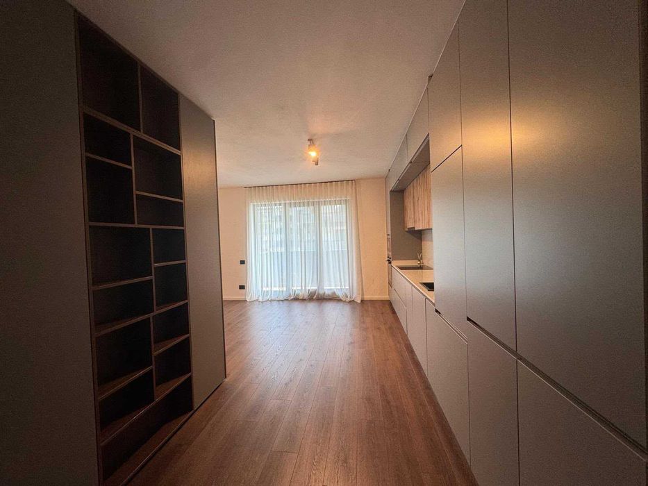 Studio modern de vânzare