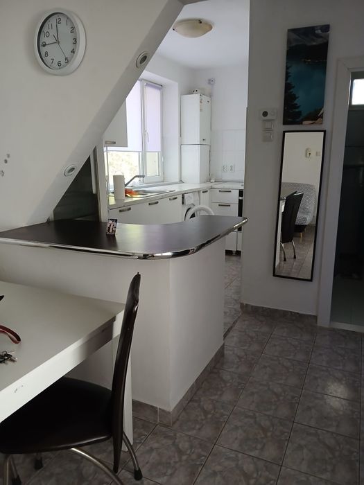 ULTRACENTRAL, 2 CAMERE  etajul1, zona Ateneu