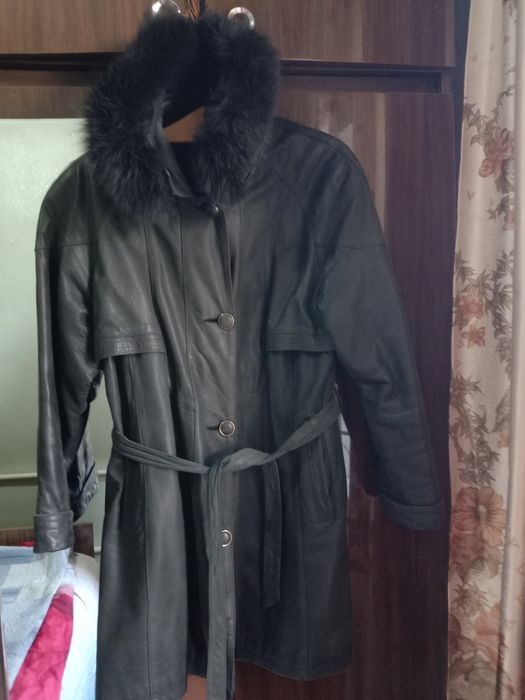 Дублёнка, шуба, пальто, куртка  женская