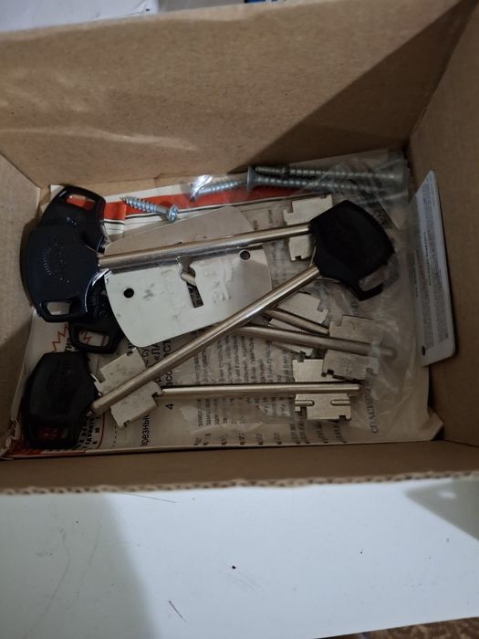 Замки врезные...