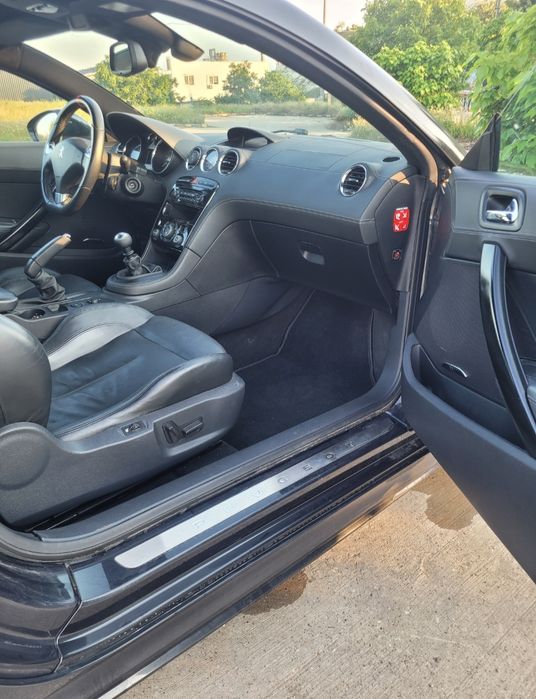 Peugeot RCZ 2012