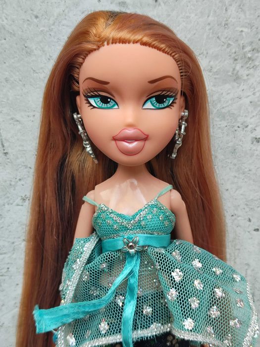 Кукла Братц Bratz Magic Hair Хлоя