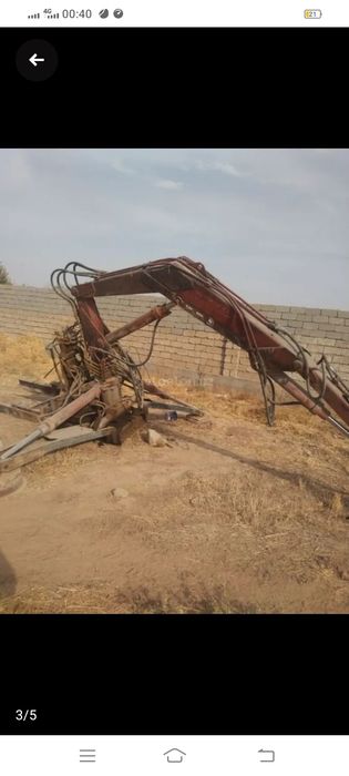 Pogruzchik sotiladi hamma narsasi bor