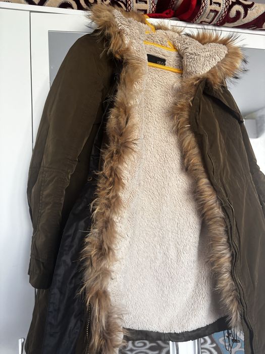 Продам куртки.