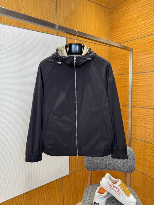 Geaca Louis Vuitton cu doua fete Calitate Premium