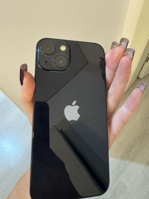 Продам Iphone 13 128 gb, midnight blue