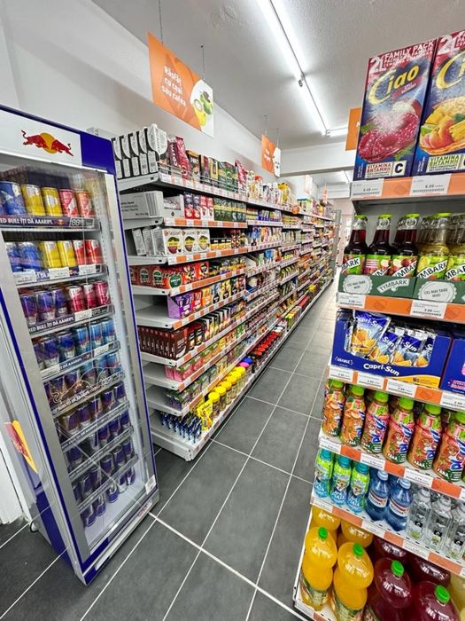 Vând afacere la cheie - magazin alimentar La doi pasi