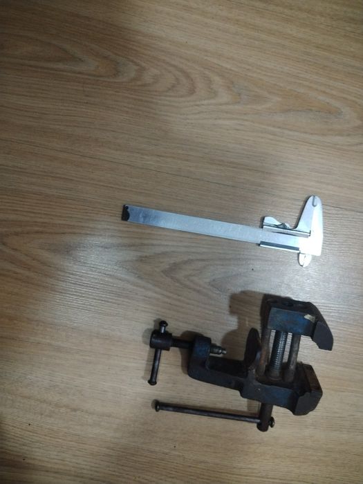 Малко менгеме и шублер