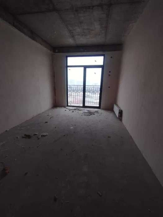 3-комнатная квартира ; Koh Ota Шайхантахур, Себзар 83 м²;