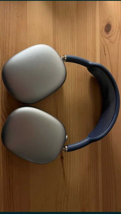 Iphone 17 pro v komplekt s apple airpods max