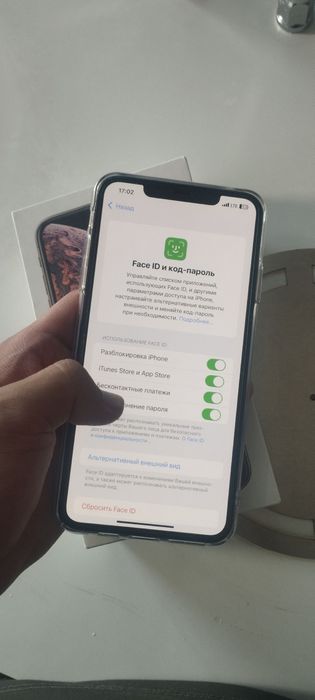 Iphone xsmax 64 gold
