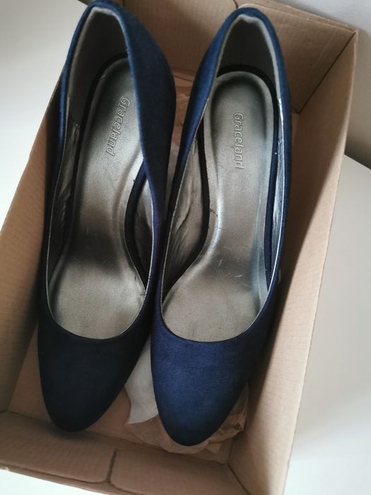 Обувки на ток от Deichman