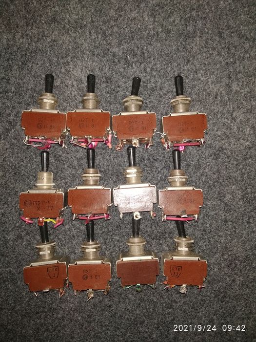 Переключатель п2т-1