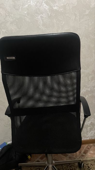 Кресло офисное идеал