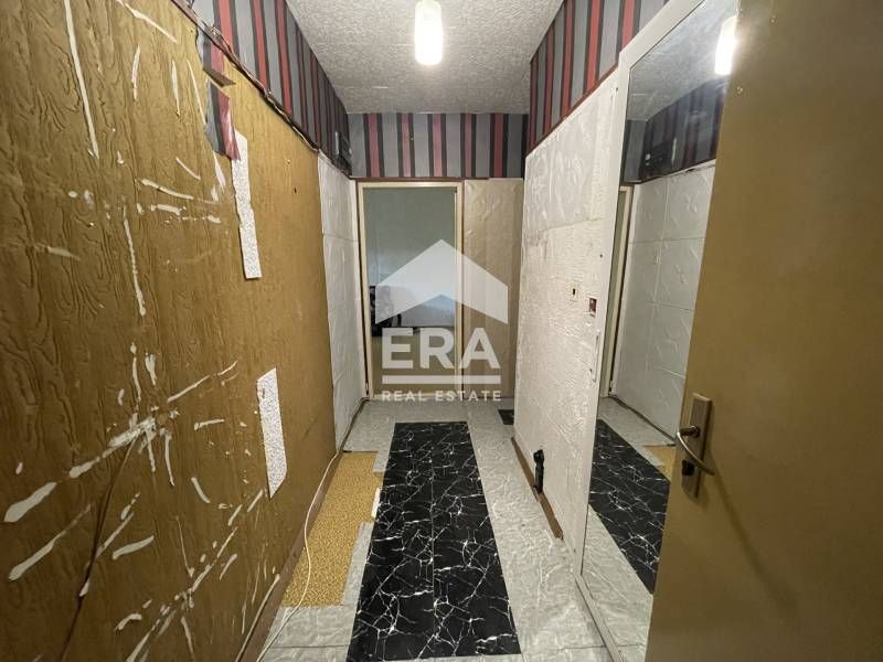 Дава се под наем Двустаен апартамент в Русе, Родина 2 - 65 кв.м за 137.7 € - Снимка #10