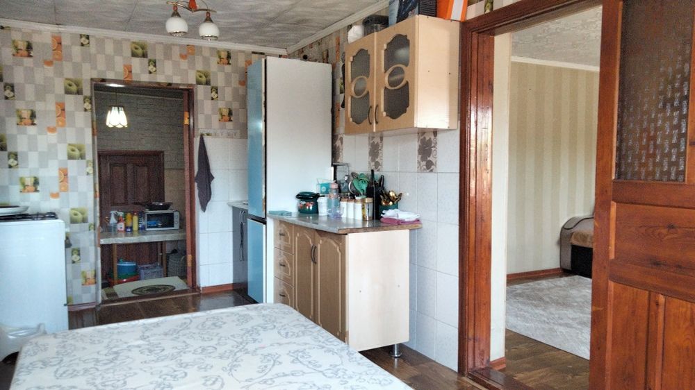Срочно продам дом. Село Узынагаш, улица Макатаева, 94