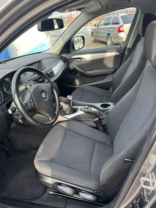 BMW X1 2011 — imagine 3