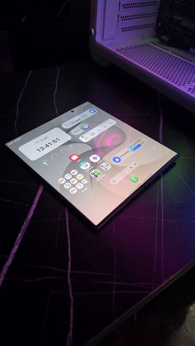 Samsung Z fold 8 ultra