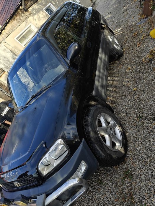 Toyota RAF 4 1997