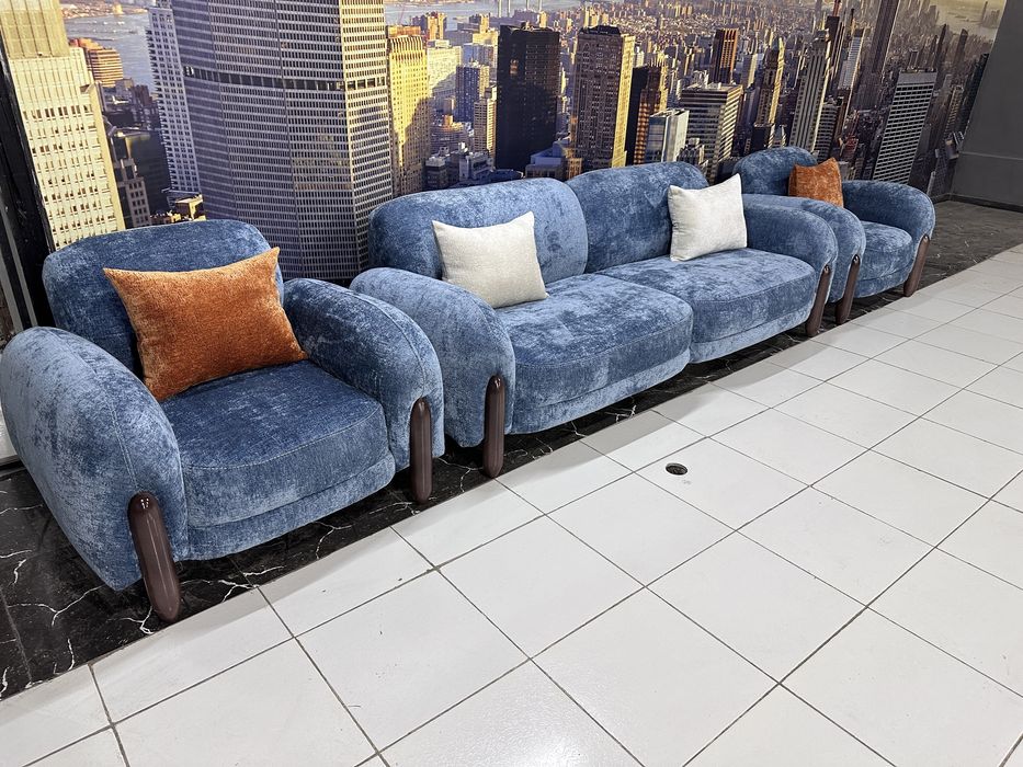 Диван две кресло Ponni