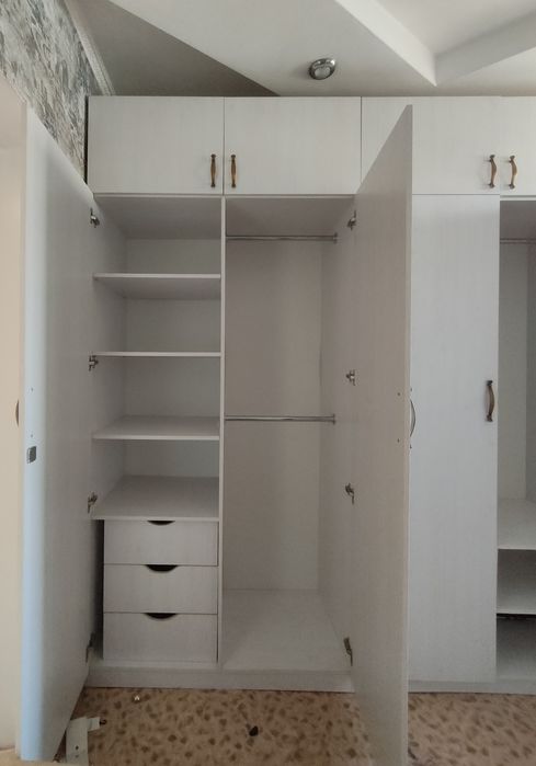 Продам шкаф из лдсп