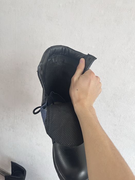 новые берцы.