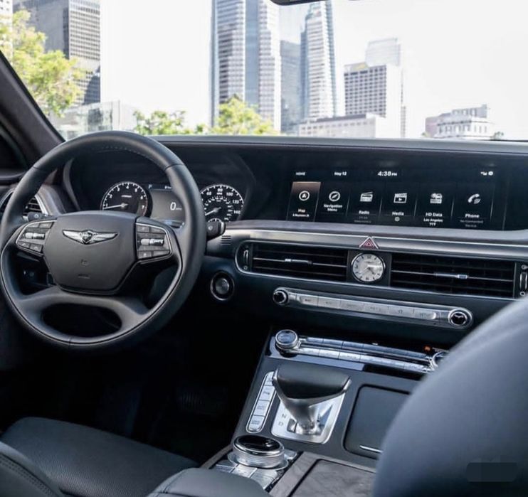 Genesis G90 long VIP xizmati. English speaking driver. VIP Transfer ca