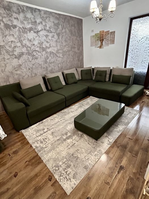 Coltar stanga Casa Rusu cu masuta de cafea inclusa