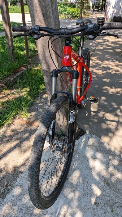 Vând MTB Devron Riddle 27.5