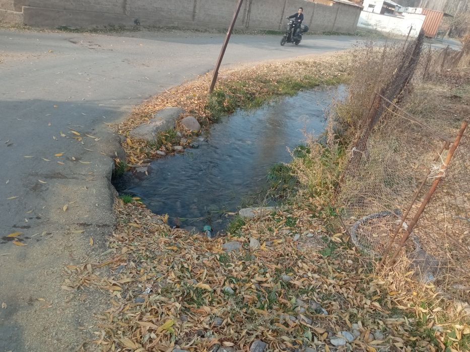 Продаетса участок 29.2 сотки в дачном поселке