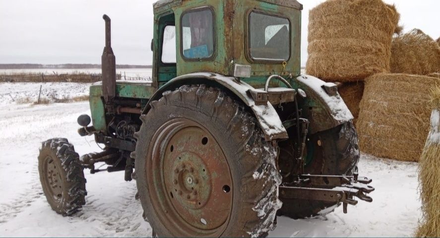 Продам трактор Т 40