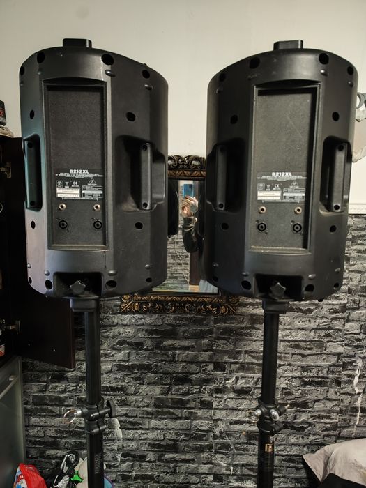 Vând boxa beningher