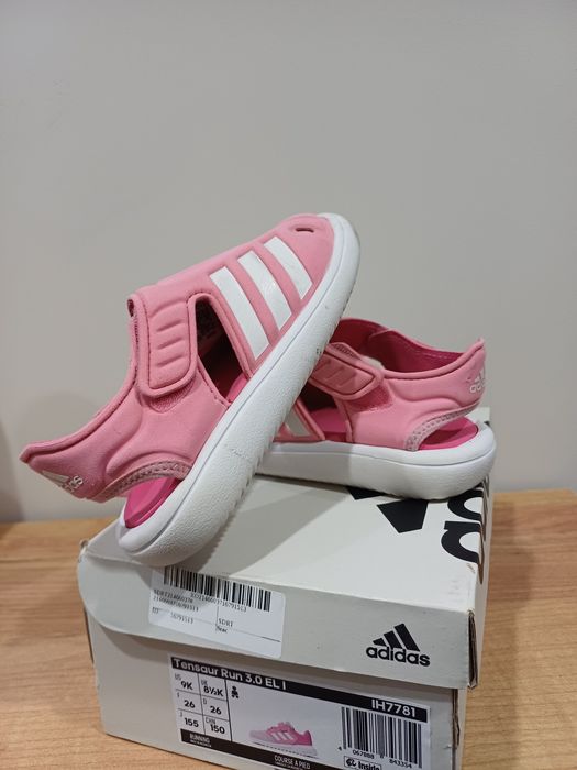 Летни обувки  адидас