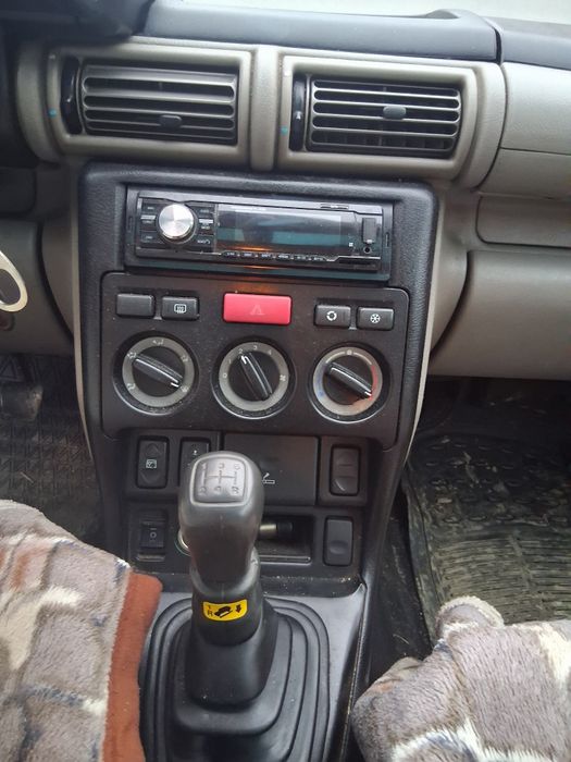 Land Rover Freelander 1 –  4×4, Manual 
Vând Land