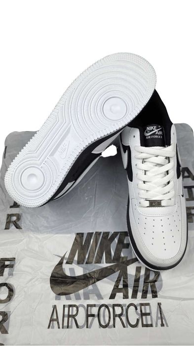 Adidasi Nike Air Force 1 Black/White