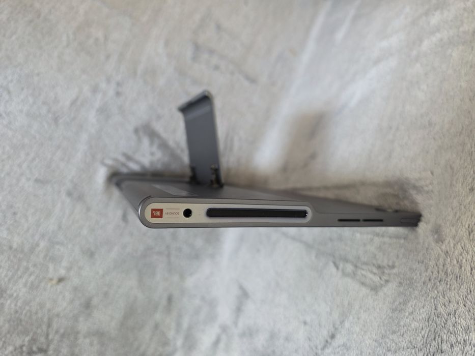 Tableta Lenovo Tab plus