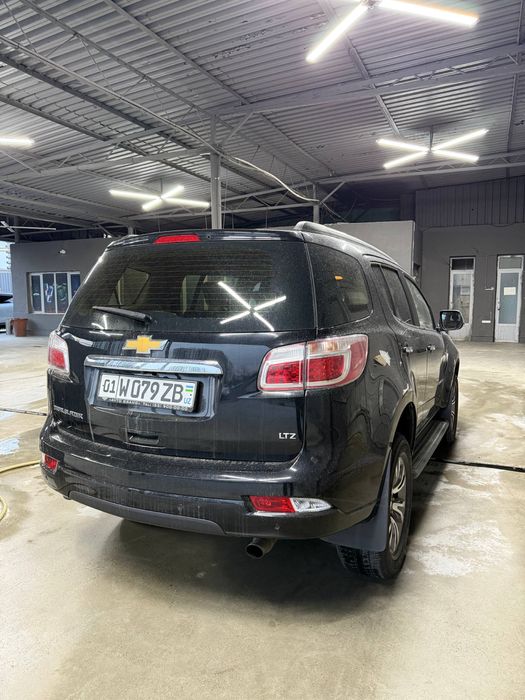 Traiblazer LTZ  26.700