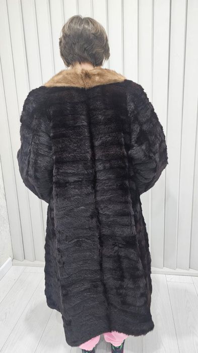 Продам шубу нокорвую