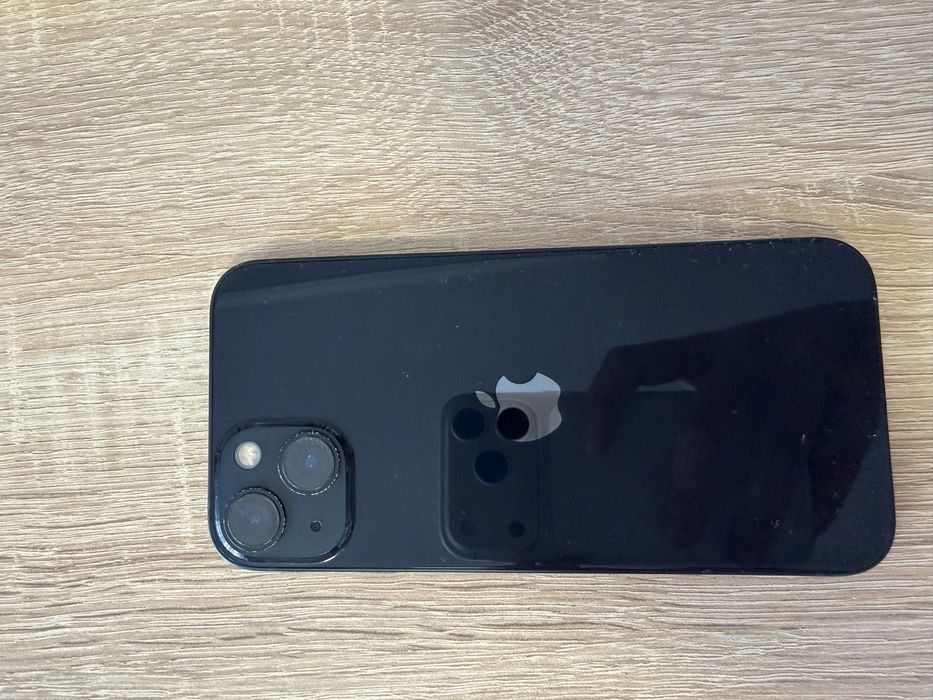 iPhone 13 с отлично състояние!!!