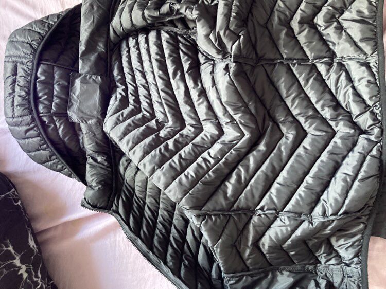 Яке с качулка