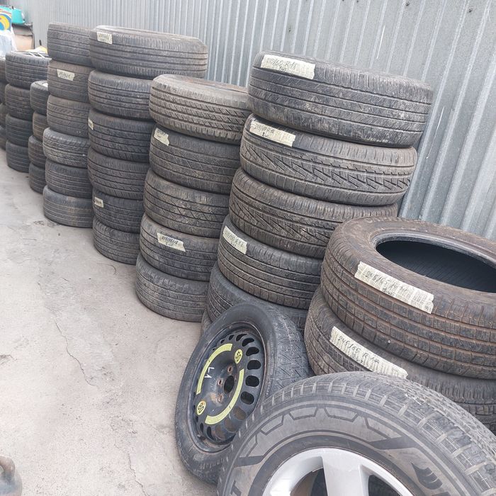 Шины на джип , трибека