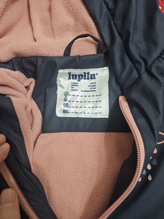 Продам куртка для девочки