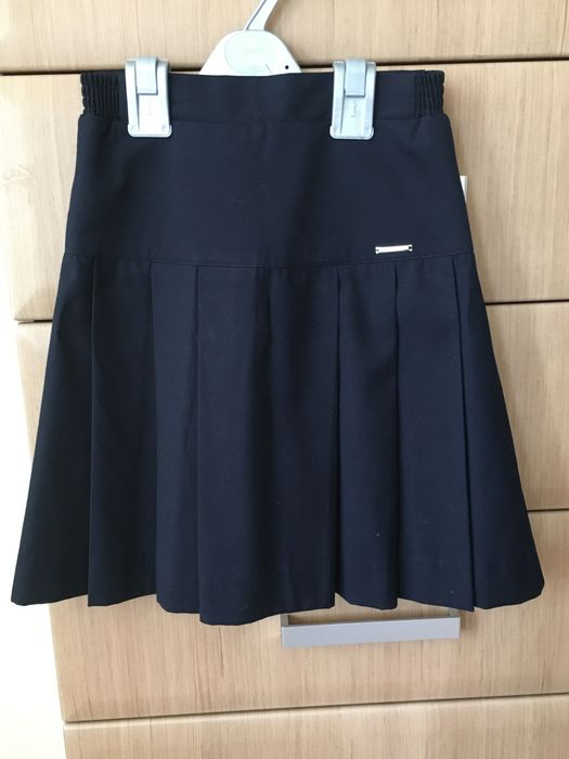 Продам школьную форму