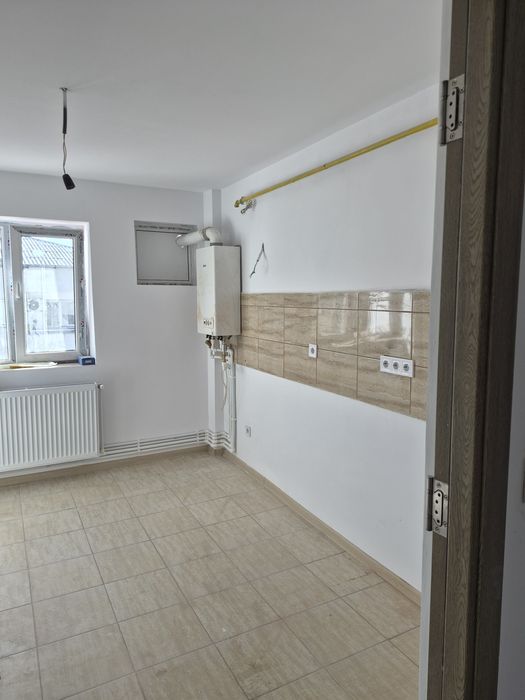 Apartament renovat de vânzare