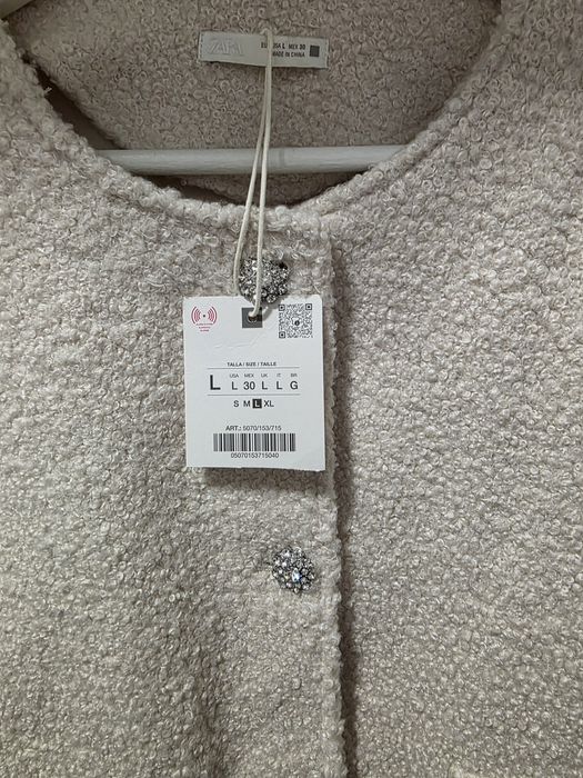 Ново сако Zara- L размер